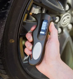 Lee Valley 0 To 150 Psi Digital Tire-Pressure Gauge