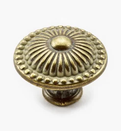 Lee Valley American Revival Pearled Knob