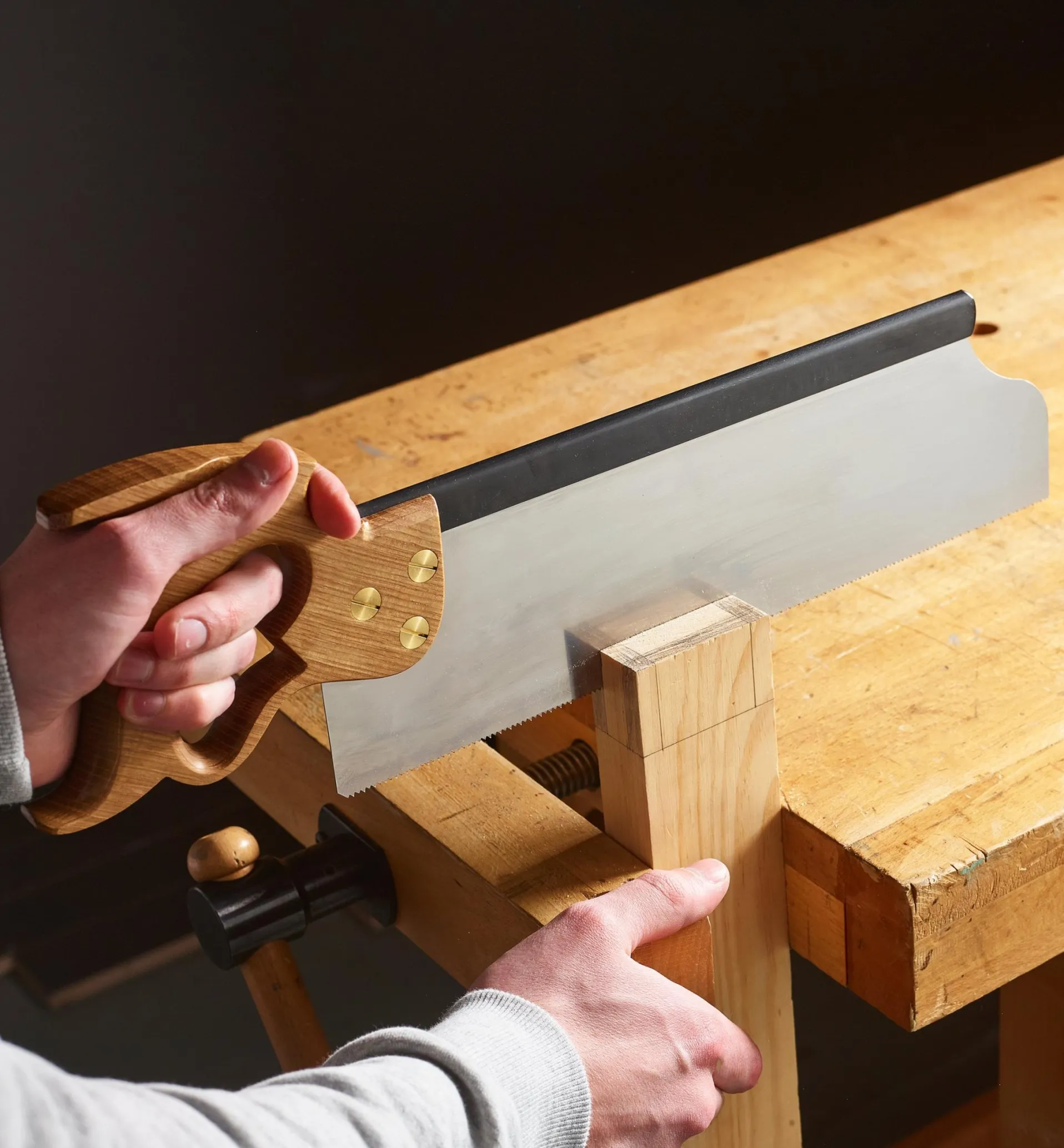 Lee Valley Bad Axe Left-Hand No. 9 Precision Tenon Saw