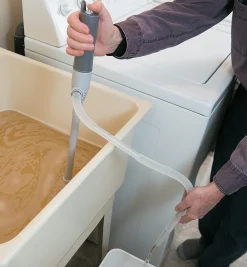 Lee Valley Battery-Powered Transfer Pump