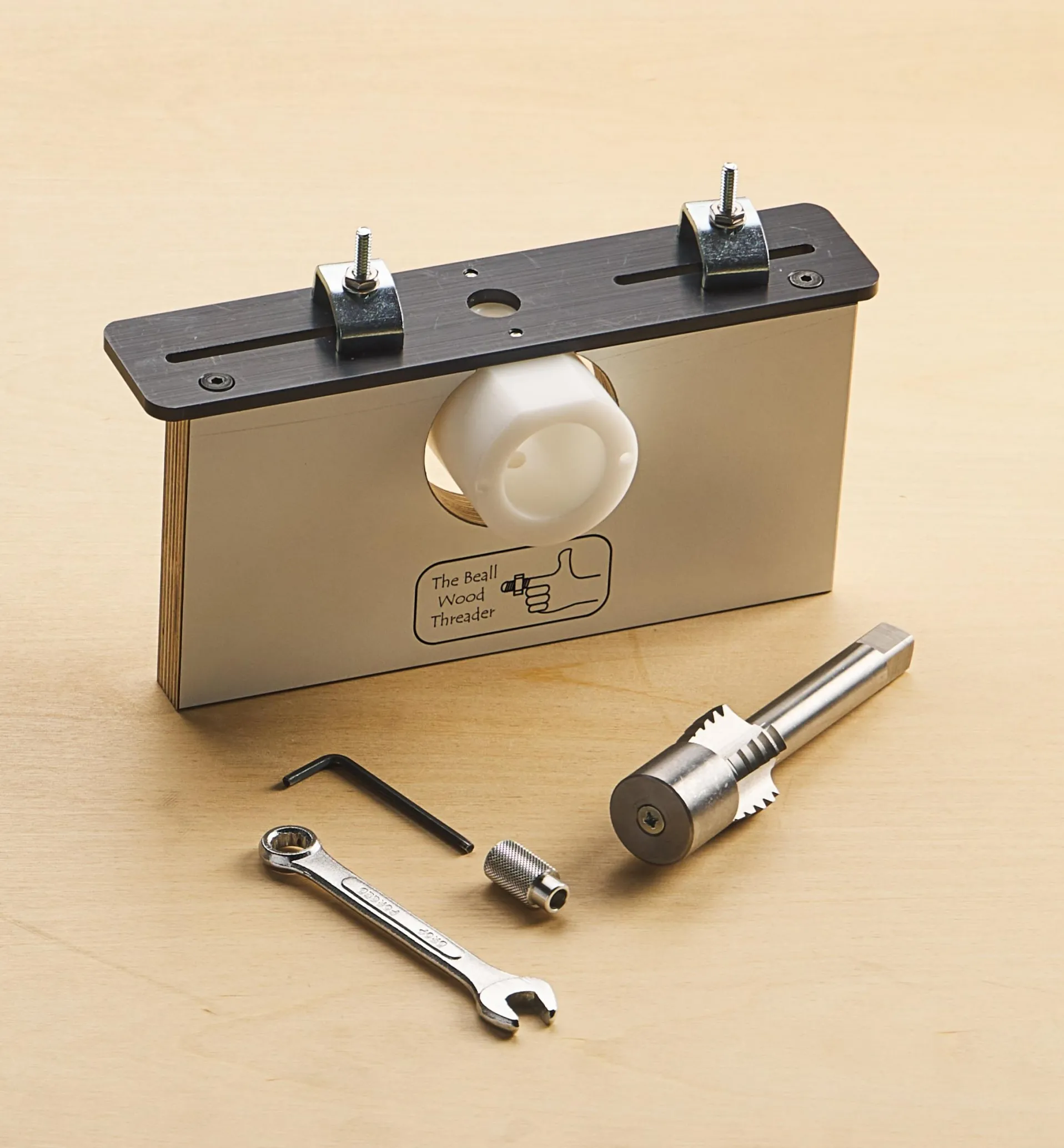 Lee Valley Beall 1 1/4" Wood Threader Kit