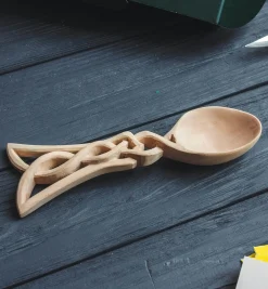 Lee Valley BeaverCraft Celtic-Style Lovespoon Carving Kit