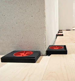 Lee Valley Bessey AV2 Adjustable Flooring Spacers