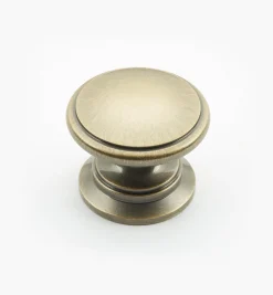 Lee Valley Bevelled Brass Round Knobs