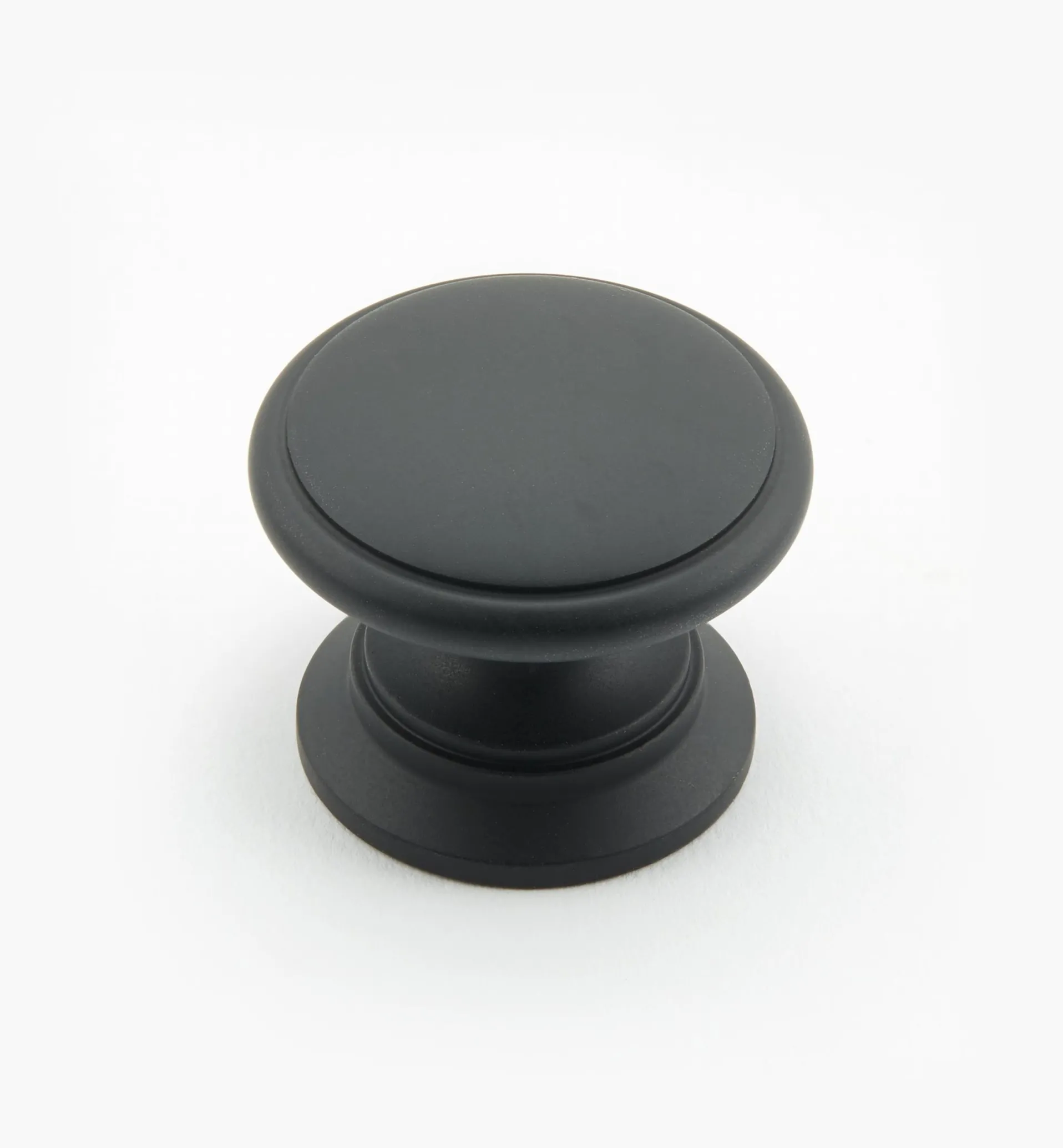 Lee Valley Bevelled Brass Round Knobs