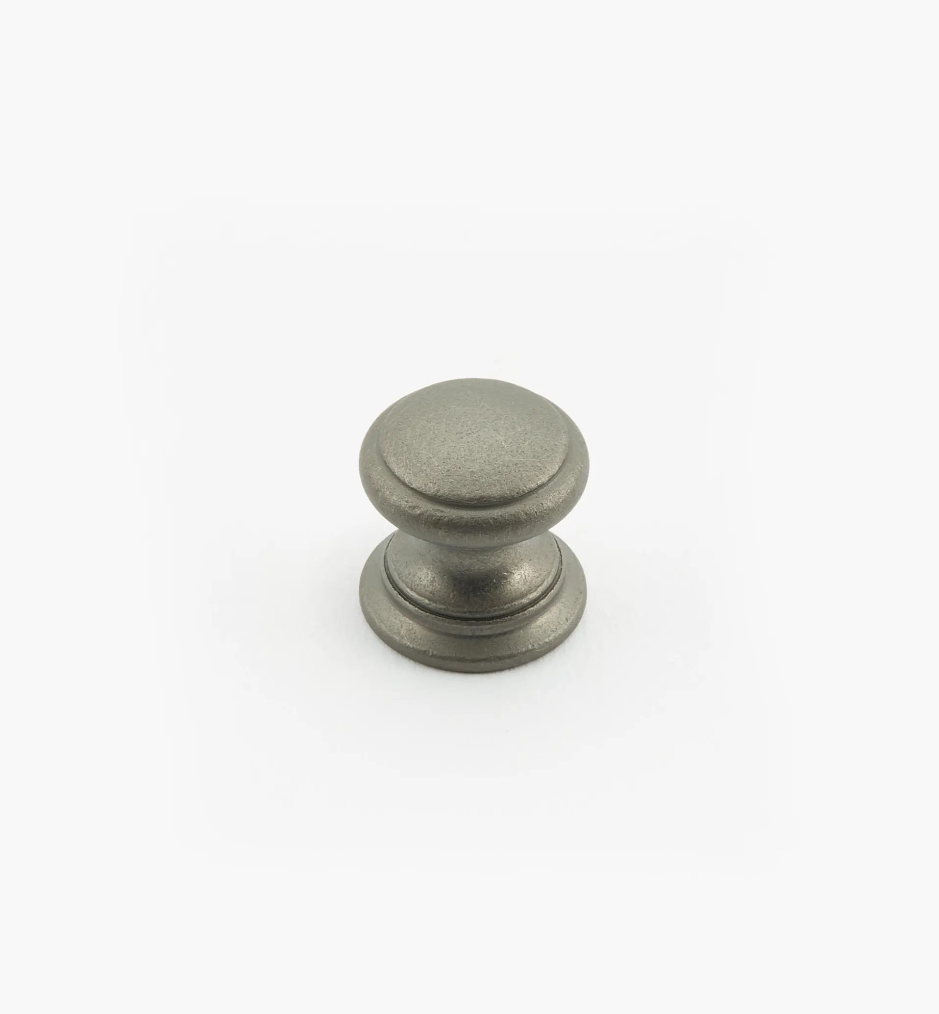 Lee Valley Bevelled Brass Round Knobs