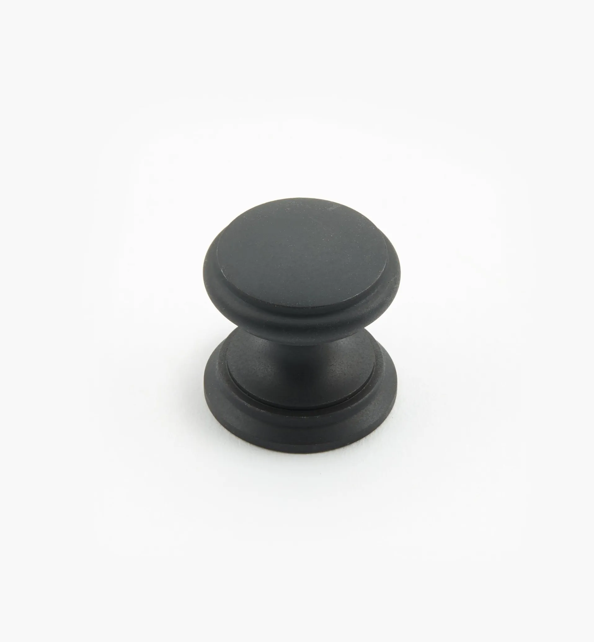 Lee Valley Bevelled Brass Round Knobs