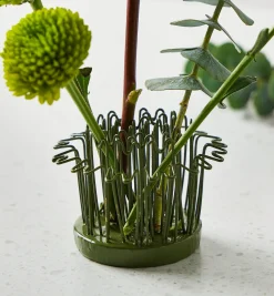 Lee Valley Blue Ribbon Flower Holder