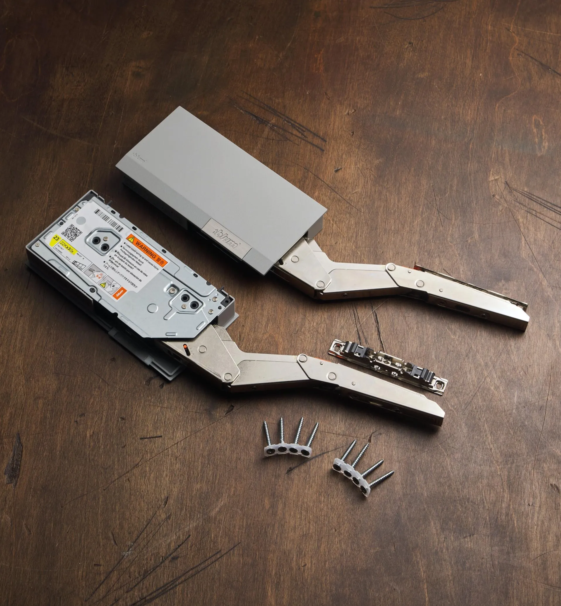 Lee Valley Blum AVENTOS HK-Top Soft-Close Lift System