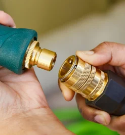 Lee Valley Brass Quick Connect Set With Water Stop