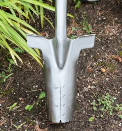 Lee Valley Bulb Planter