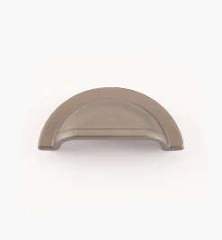 Lee Valley Cast Brass Round Pulls