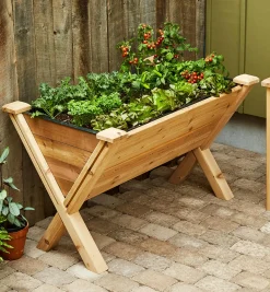 Lee Valley Cedar Wedge Planter