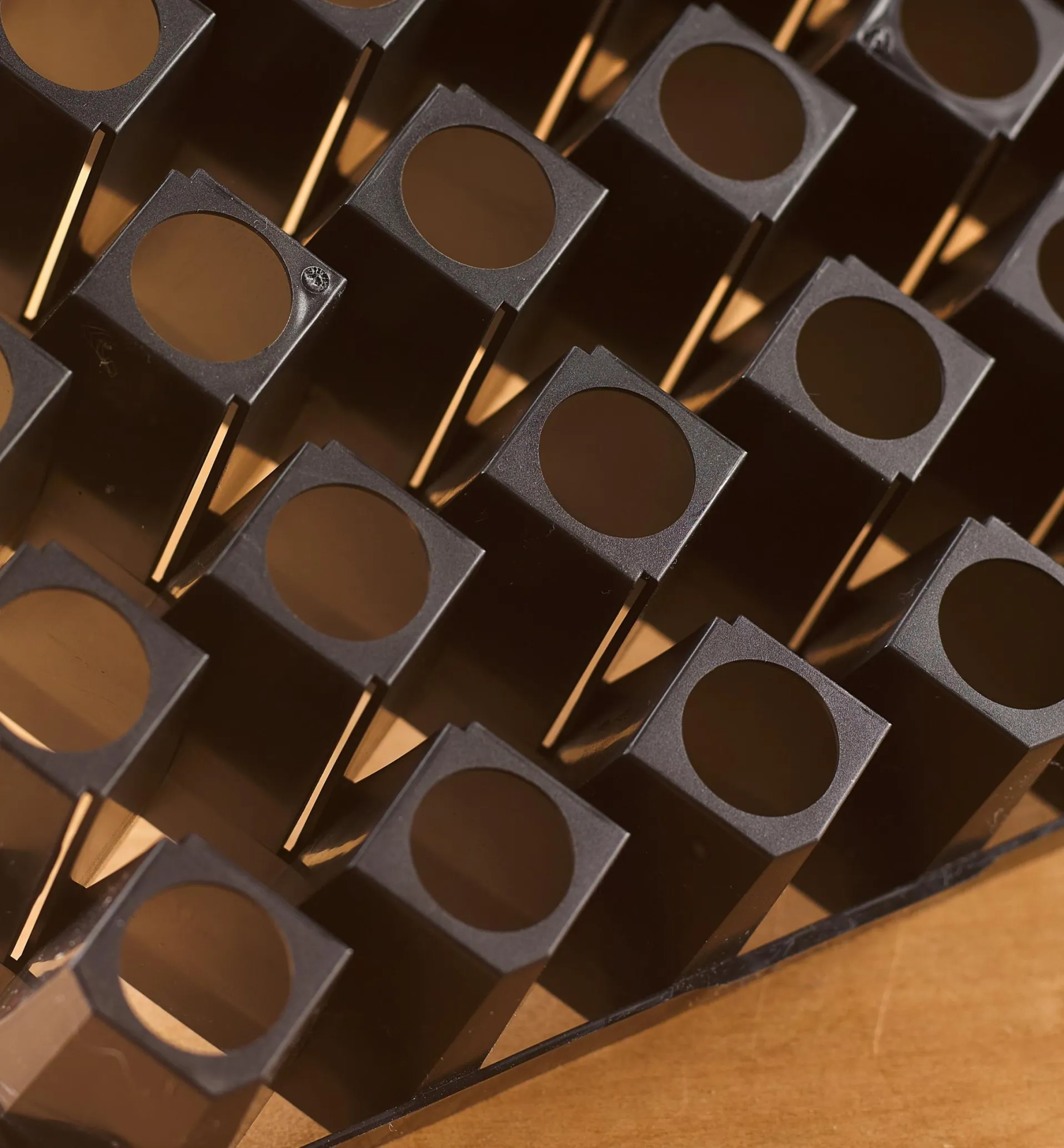 Lee Valley 72-Cell Air-Pruning Seed Starter