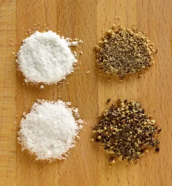 Lee Valley Cole & Mason Salt & Pepper Mill Set