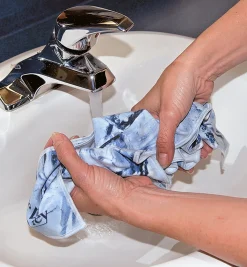 Lee Valley Cooling Towel