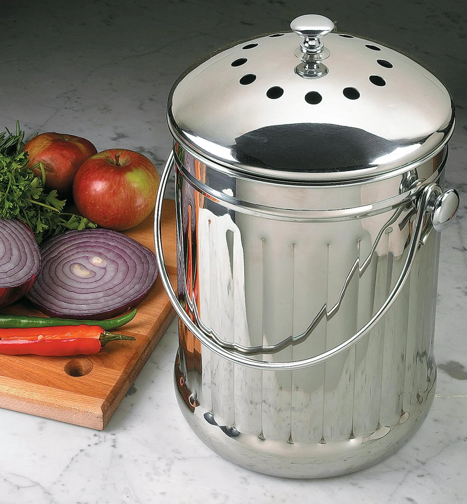 Lee Valley Countertop Compost Pail