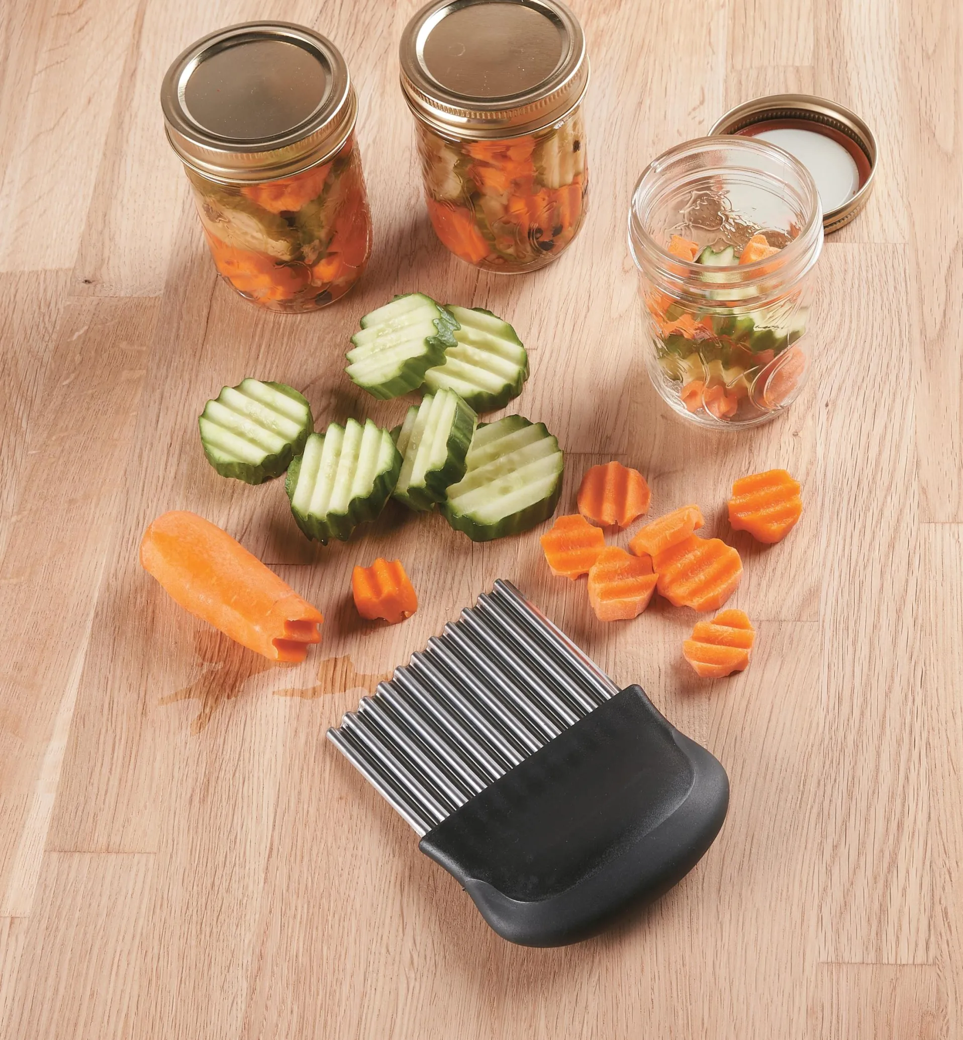 Lee Valley Crinkle Cutter