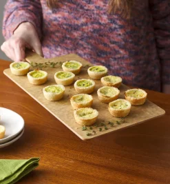 Lee Valley Cut & Serve Board