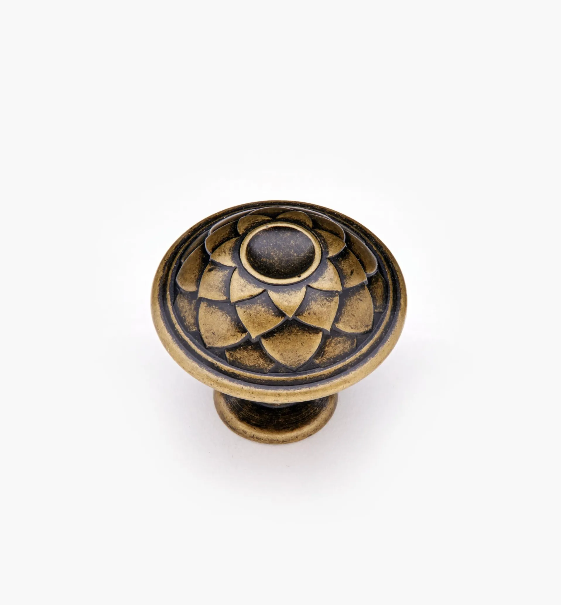 Lee Valley Decorative Leaf Knob