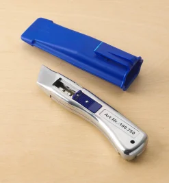 Lee Valley Delphin 2013 Retractable Knife With Holster