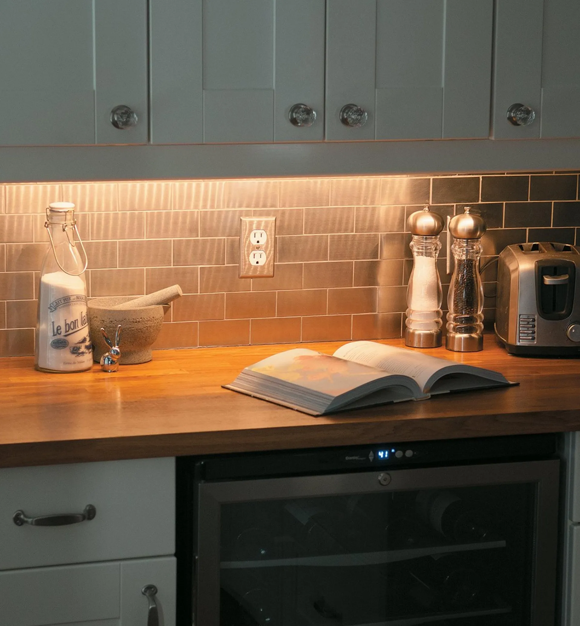 Lee Valley Diffusers For LED Tape Lighting Surface-Mount Channels