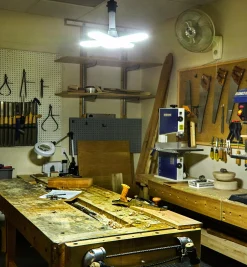 Lee Valley Directional LED Ceiling Light