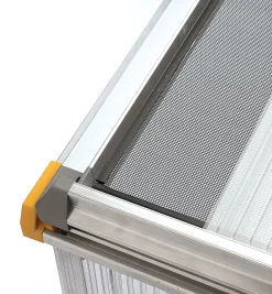 Lee Valley Double-Walled Cold Frame