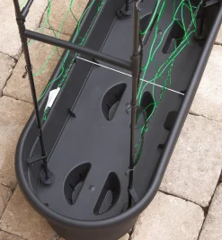 Lee Valley Elho Self-Watering Planter With Trellis