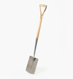 Lee Valley Ergonomic Ash-Handled Digging Spade