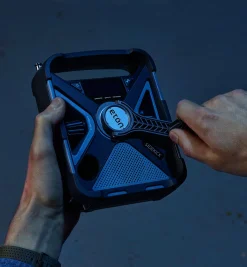 Lee Valley Eton Bluetooth Emergency Weather Radio