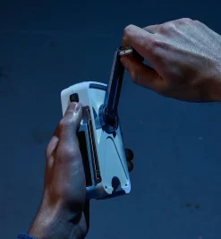 Lee Valley Eton Crank Emergency Weather Radio