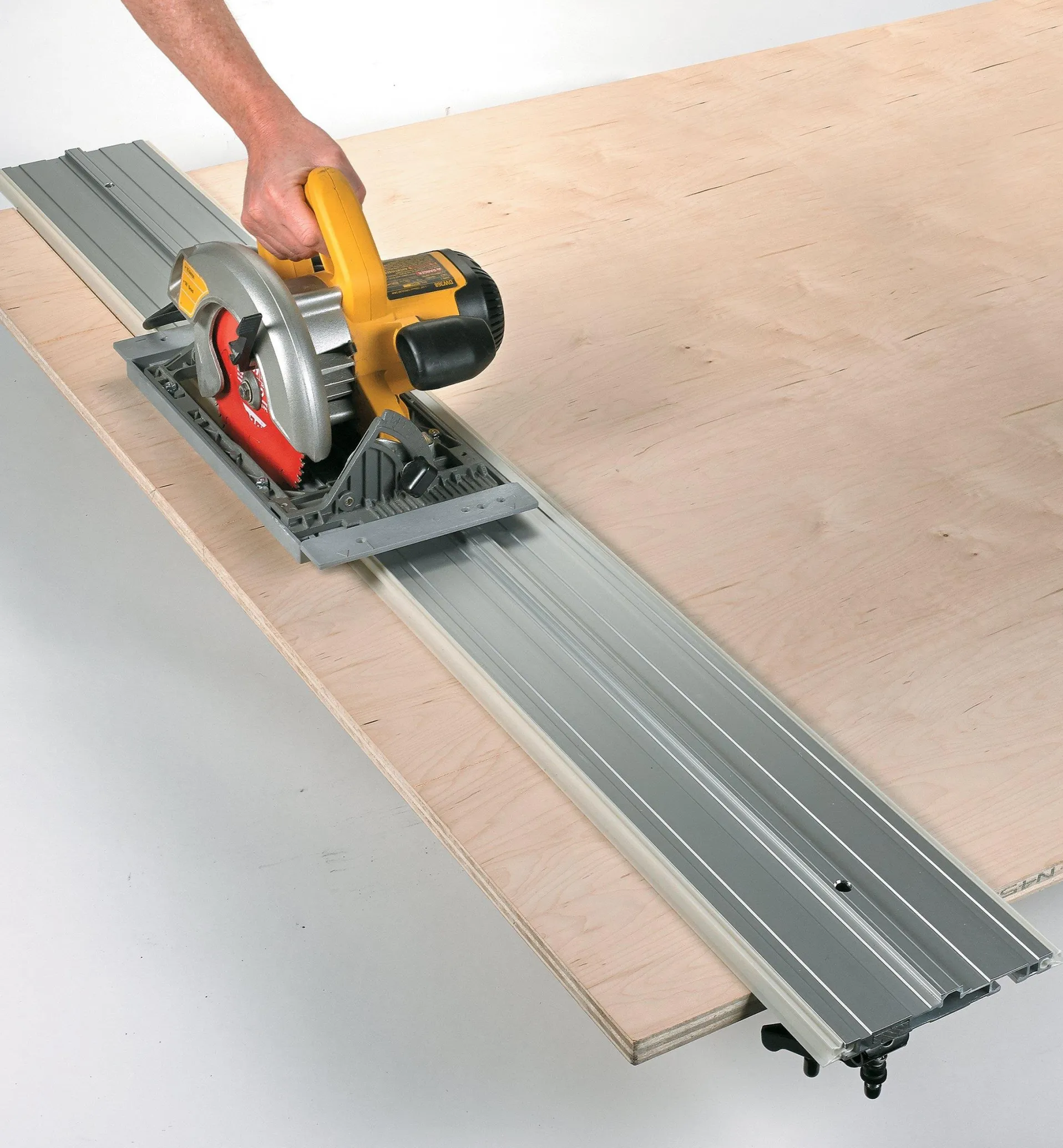 Lee Valley EZ Smart Track Saw System