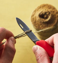 Lee Valley Felco Classic #2 Pruner & Pocket Knife