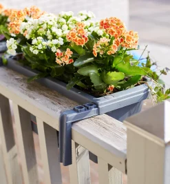 Lee Valley Fence & Railing Planters