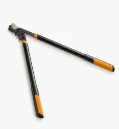 Lee Valley Fiskars 32" PowerGear2 Loppers, 2" Capacity