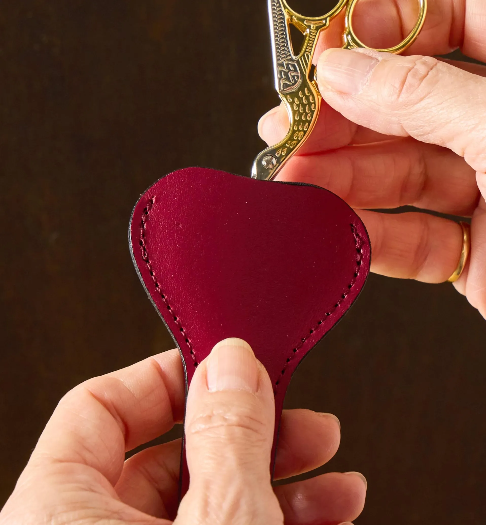 Lee Valley Fitted Leather Sheath For Stork Scissors