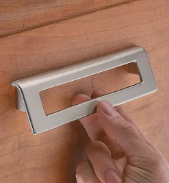 Lee Valley Flap Pull