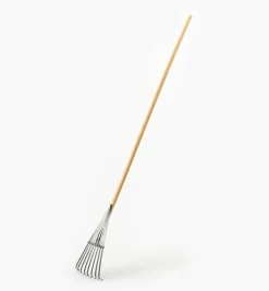 Lee Valley Flexible Rakes