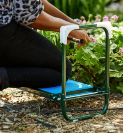 Lee Valley Folding Kneeler Stool