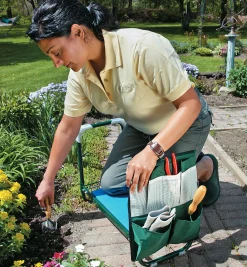 Lee Valley Folding Kneeler Stool & Tool Holder Set