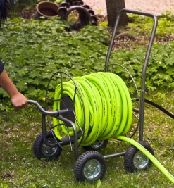 Lee Valley Four-Wheel Hose Cart