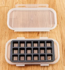 Lee Valley Garlic Freezer Tray