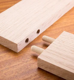 Lee Valley Hardwood Dowel Pins
