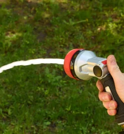 Lee Valley Heavy-Duty Five-Pattern Nozzle