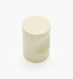 Lee Valley HEWI Notched Pulls/Knobs