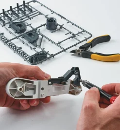 Lee Valley Hydraulic Robot Arm