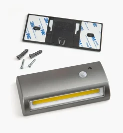 Lee Valley Indoor/Outdoor Motion-Activated Light