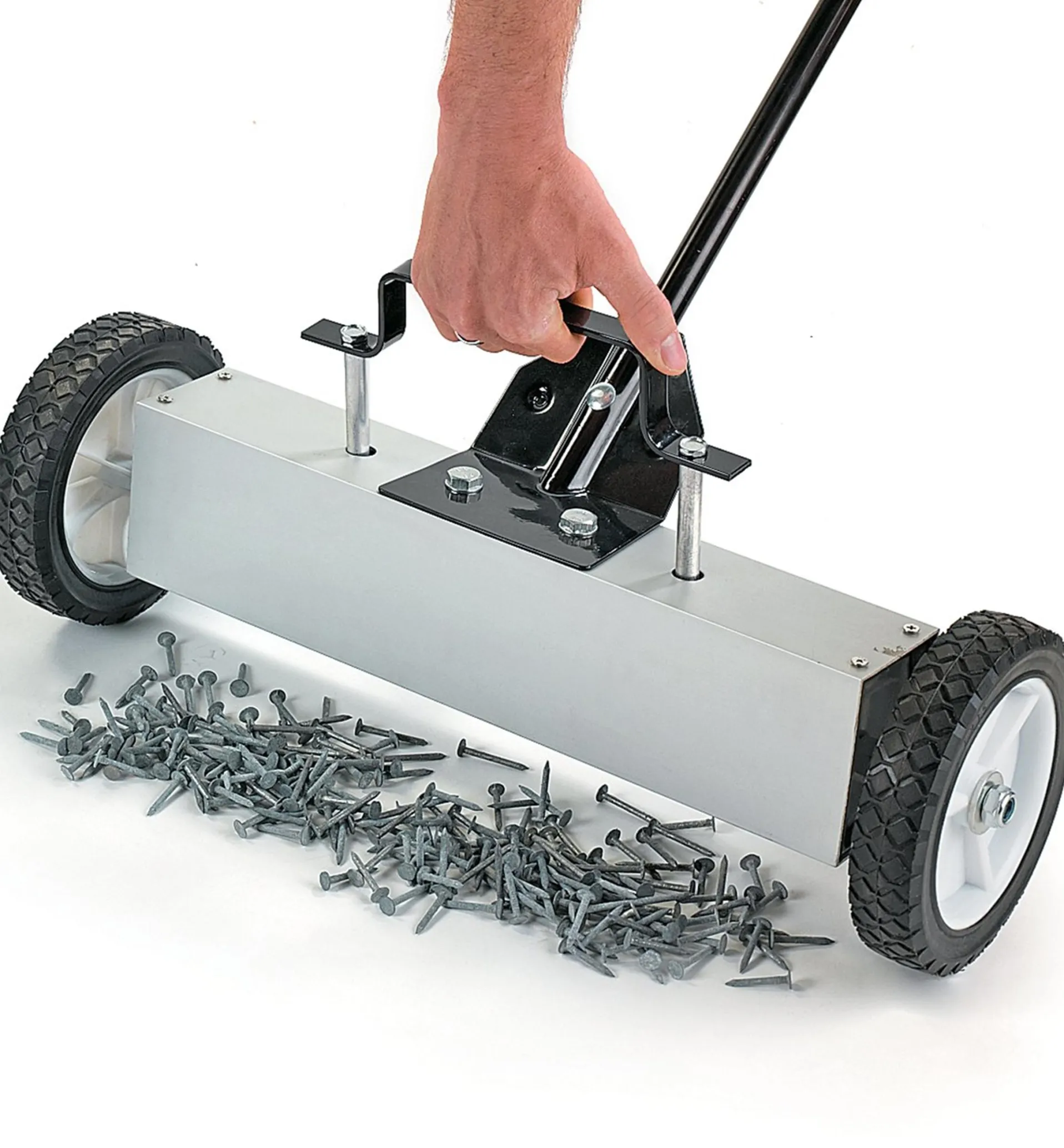 Lee Valley Industrial Magnetic Sweep