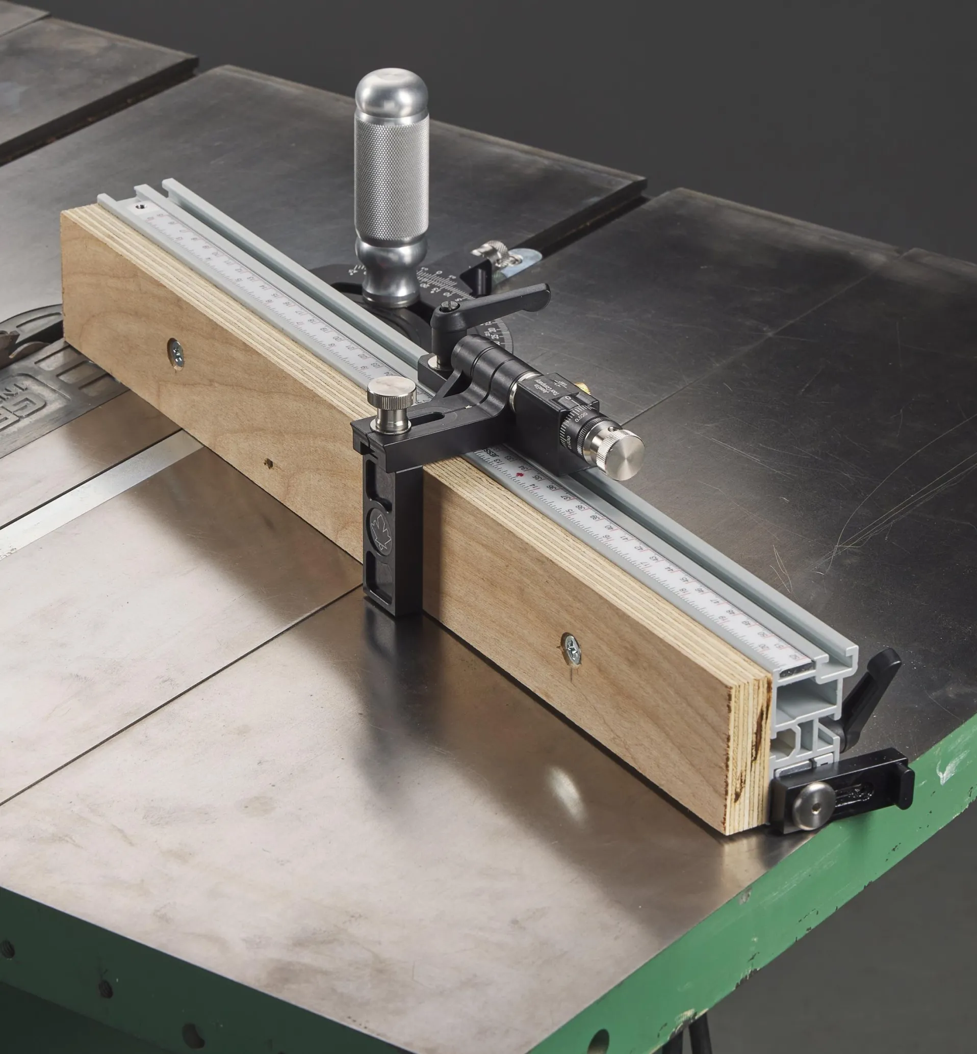 Lee Valley JessEm Mite-R-Excel II Miter Gauge With Micro-Adjuster